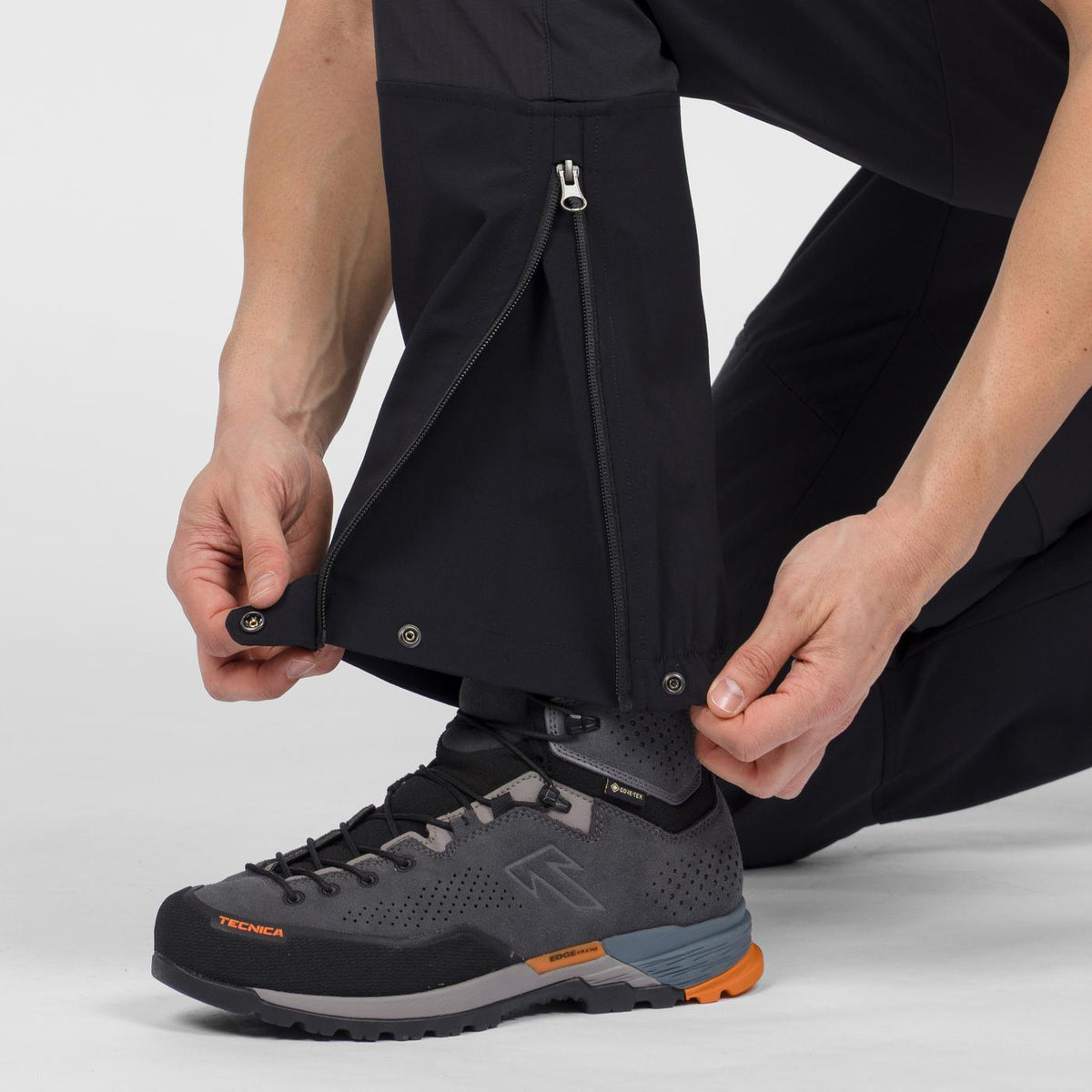 SCHIARA ADVANCE PANTS BLACK | 2521049-400N 2026-27