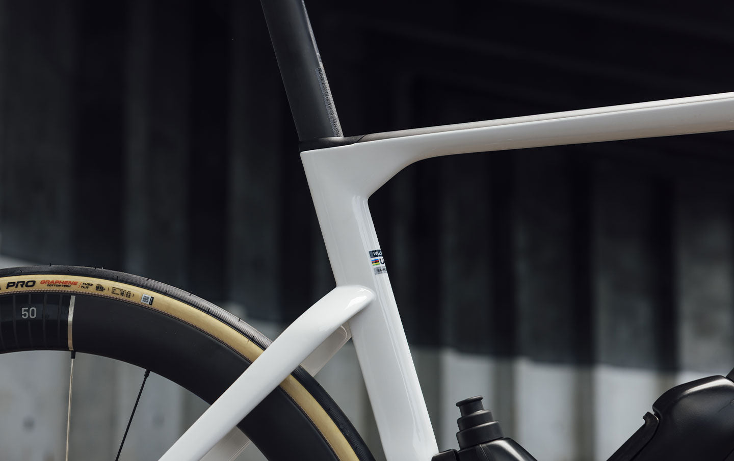 FILANTE SLR ID2 F31 Aurora Blue - Glossy - Premium Paint E666WLE 2026