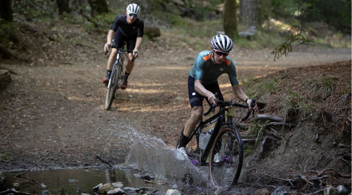 VÉLO HORS ROUTE