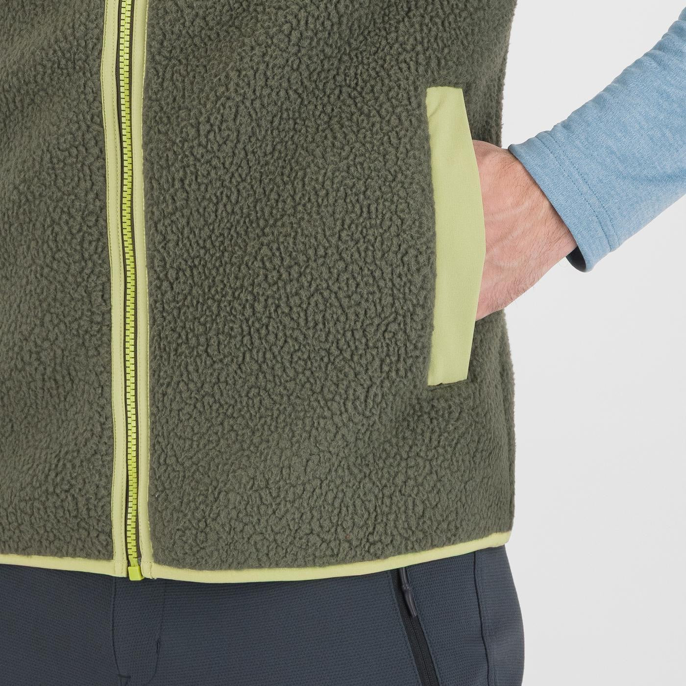 MOIAZZA RETRò FLEECE VEST  DEEP DEPTHS/TARRAGON | 2531078-007   2026