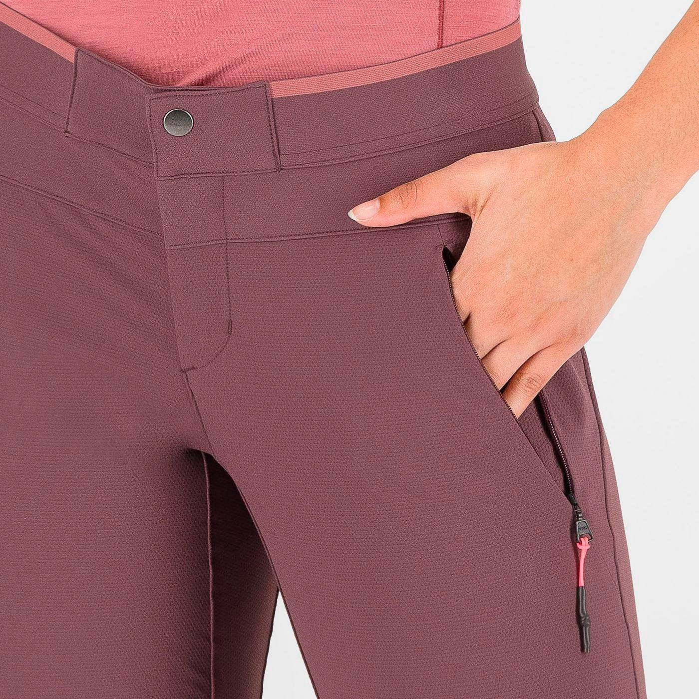 PIETENA W PANTALONS     HUCKLEBERRY | 2501166-031   2026