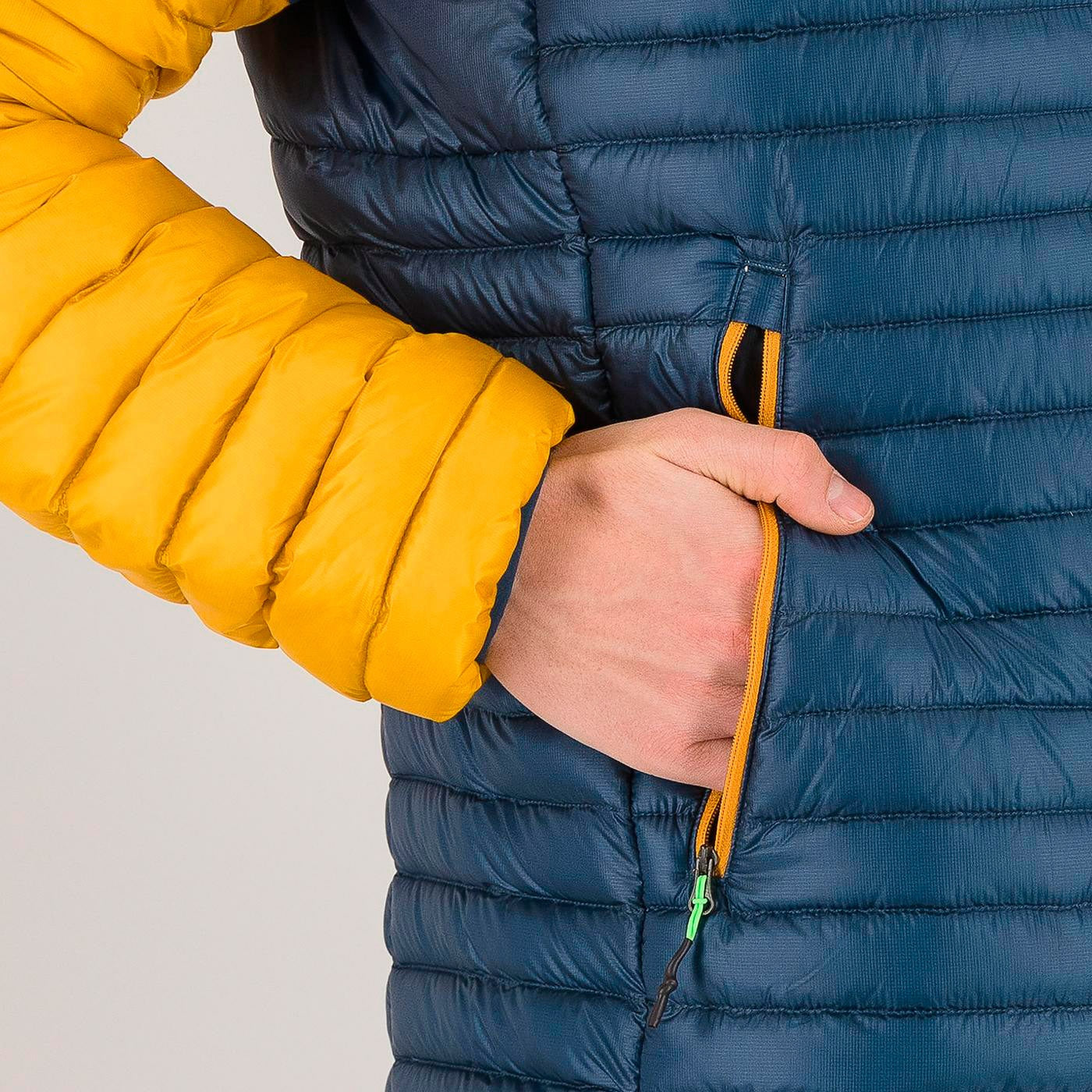 ALAGNA DOWN JACKET  MIDNIGHT/GOLDEN | 2511021-113    2025-26