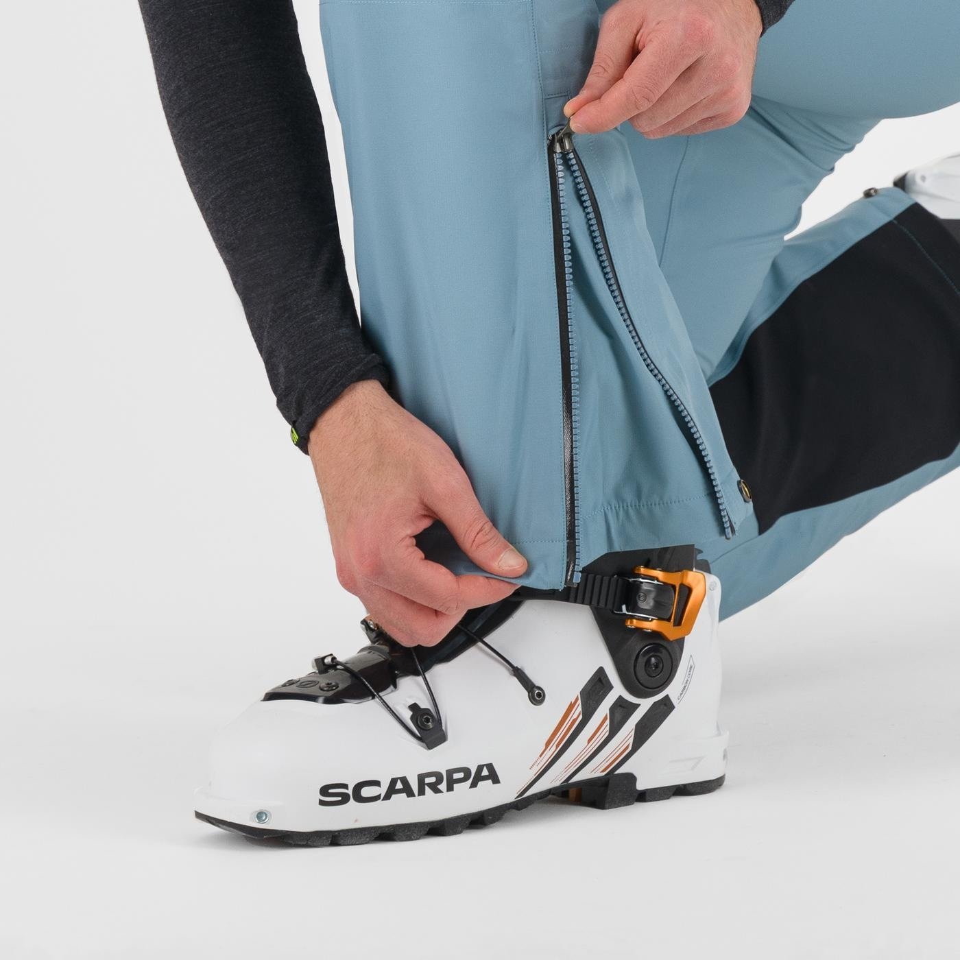 PANTALONS MI-HAUT-PARFUM   BLEU FUMÉ | 2521035-008      SKI 2026