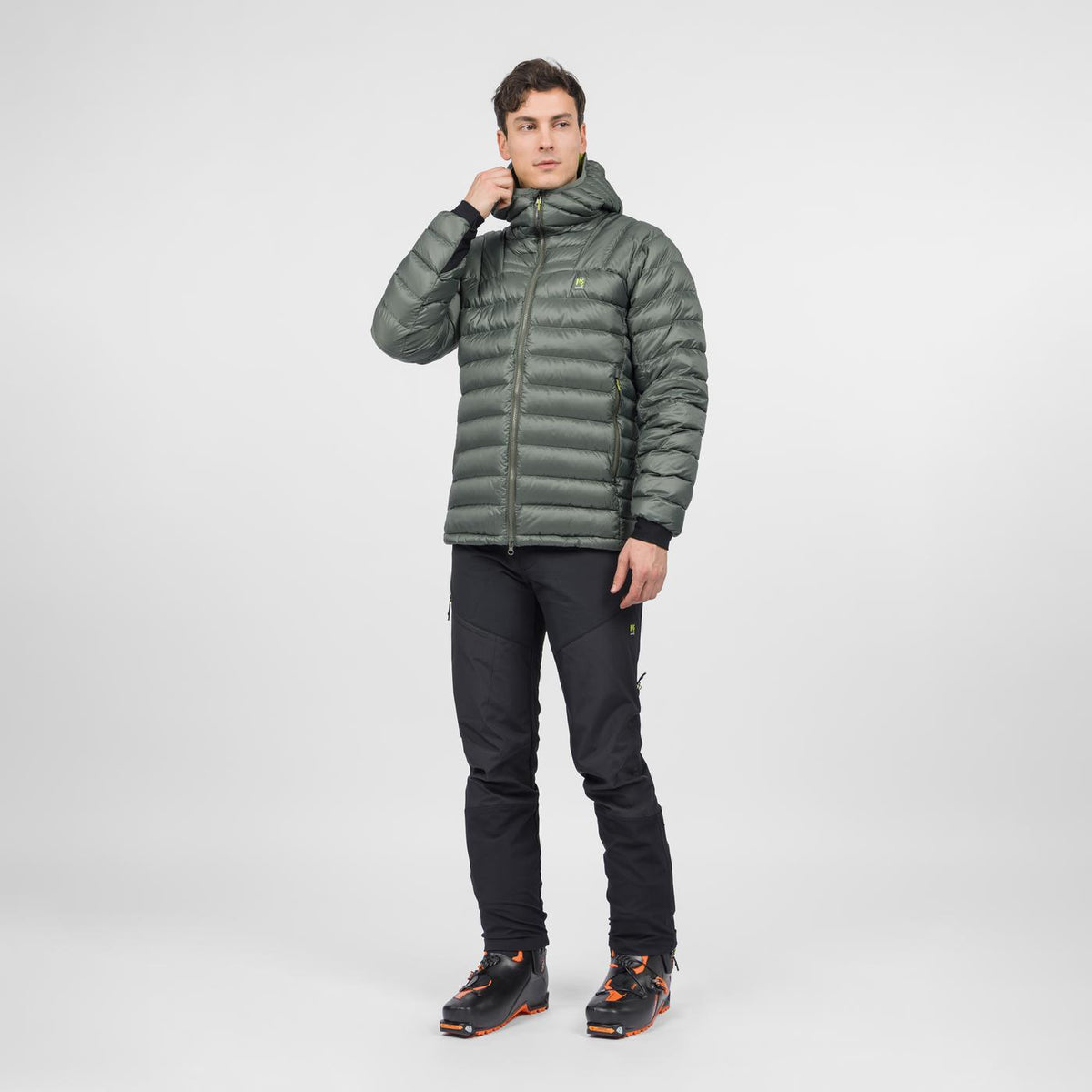 VESTE À CAPUCHE EN DUVET    CASTOR | 2511016-063    2026-27