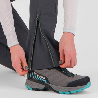 PANTALON CEVEDALE EVO W     SABLE NOIR/THYM | 2500912-024  2026