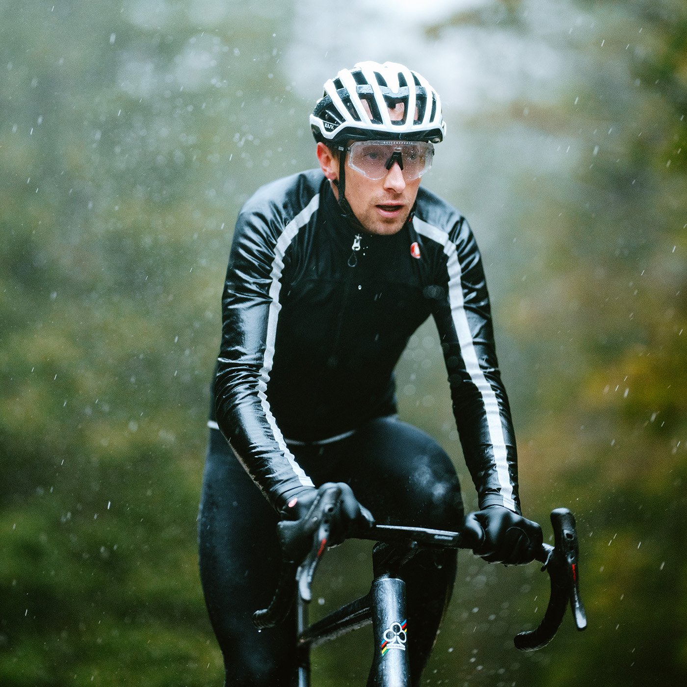 ULTRA RAIN CAPE Couleur : BLACK/SILVER REFLEX  | 4524506-010   2026