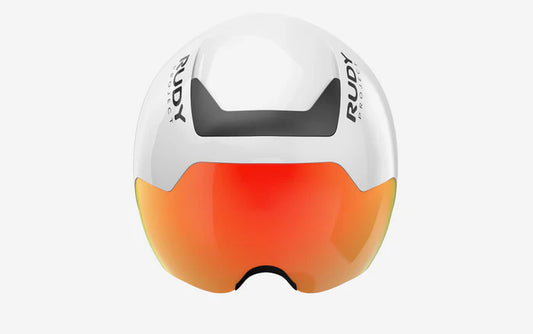 The Wing     L'AILE      The Wing Ice   Couleur: White Shiny  2026   Idéal pour Ice Skating diponible 1 juillet 2026