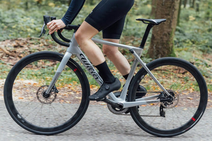 Granturismo SLR  E502TBL   R9 Faded Silver Emerald  Glossy	SRAM RED AXS E1 2x12 + POWERMETER	MICHE KLEOS 42 CARBON  2026 (Copie)