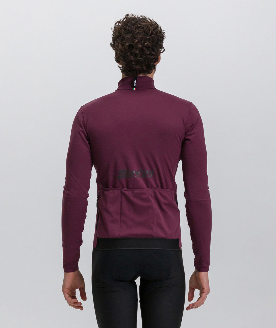 ADAPT MULTI - VESTE    4W250775ADAPTMULT      2025   The model wears a size M.