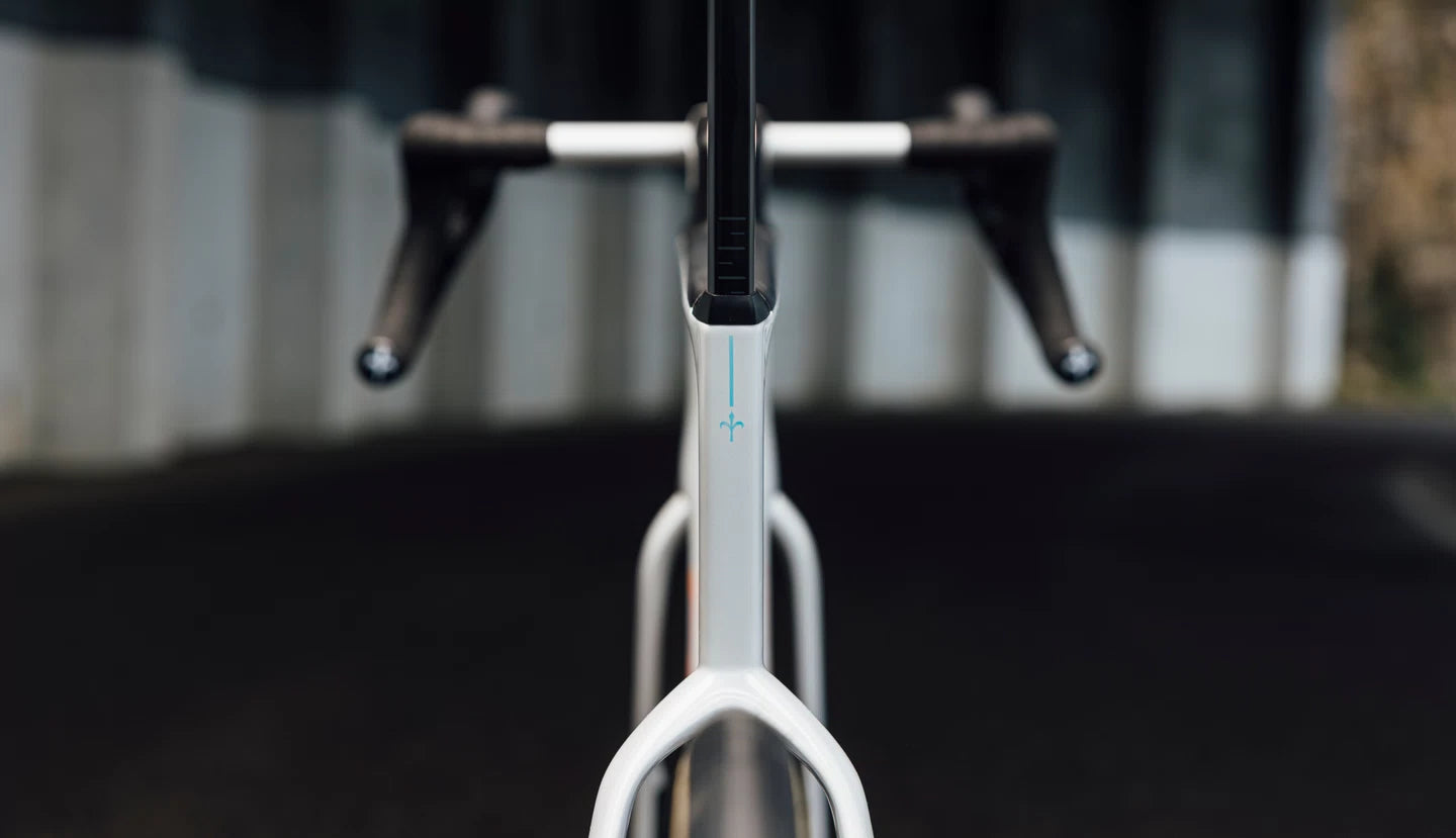 FILANTE SLR ID2   E666IDE F29 Eclipse Black - Glossy & Matt     	SHIMANO DURA ACE Di2 R9270	MICHE KLEOS RD 50 CARBON | CERAMICSPEED BEARINGS   2026