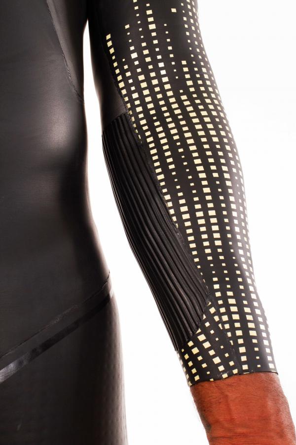WETSUIT     FUZION HOMME     BLACK/GOLD    2026