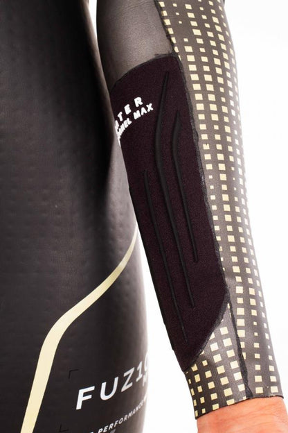 FUZION  MAX  FEMME    25WWFUZM BLACK/GOLD  2026