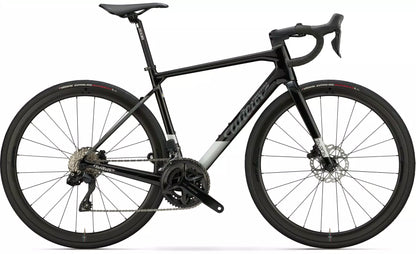 GARDA+STEMMA S2   E506528       G41 BlackGrey Glossy 	SHIMANO 105 2x12 R7020	MICHE SWR EVO 40 CARBON  2026