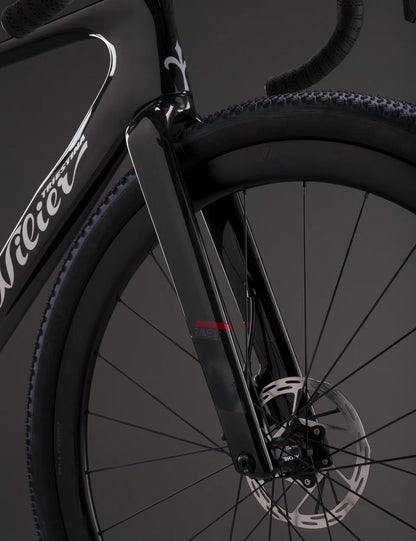 Rave SLR ID2  E628G4G (with carbon F BAR)	    V11 Glitch Black  Glossy        SHIMANO GRX Di2 1x12S	MICHE AERO GRAFF CARBON 48 mm  2026