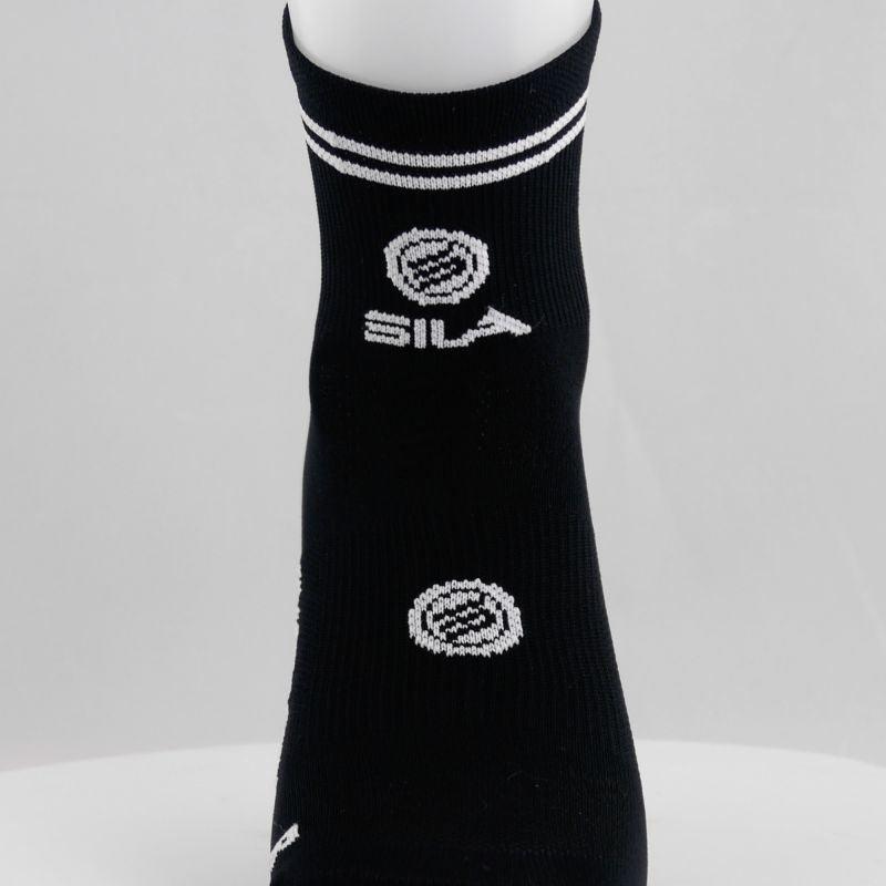 CHAUSSETTES RACING SILA - Courtes NOIR / BLANC Référence 2586 État : Nouveau A-CHAUSSETTES SILA SPORTS 