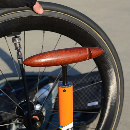 POMPE À PIED PISTA  ROUGE